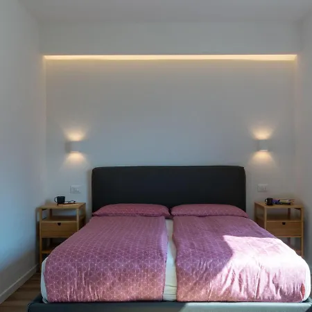 Dom wakacyjny Brezza Di Lago-3 By Interhome