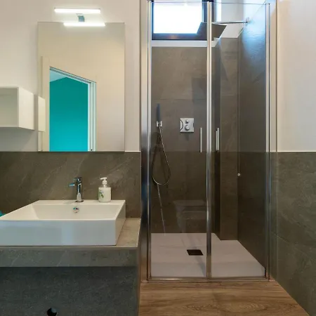 Brezza Di Lago-3 By Interhome Дом отдыха Verceia